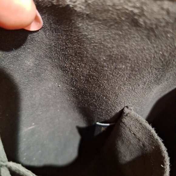 Louis Vuitton Empreinte Noir CA2188 Chain Tote bag with gold chain (authentic) - Picture 5 of 6